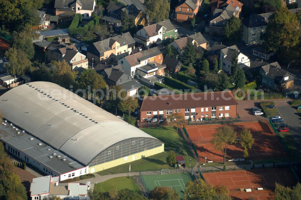 Aerial image Kamen - Mehrfamilien-Wohnhaus am Sportplatz an der Westicker Strasse 39 in 59174 Kamen - ein Projekt der Unternehmensgruppe Markus Gerold.