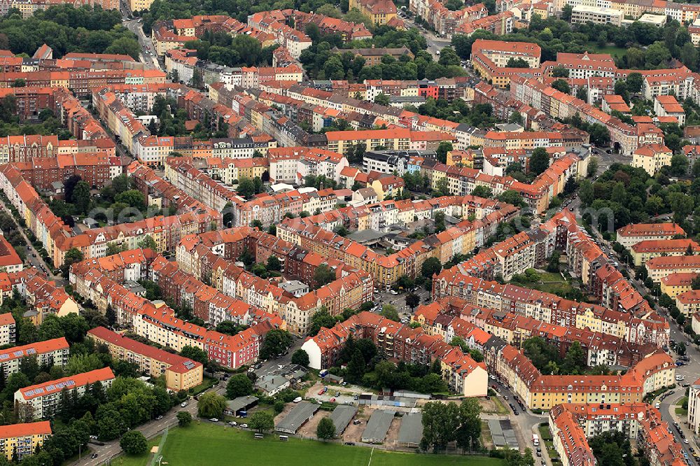 Aerial image Erfurt - Multi-family dwellings in the residential district Blumenviertel in Erfurt in Thuringia