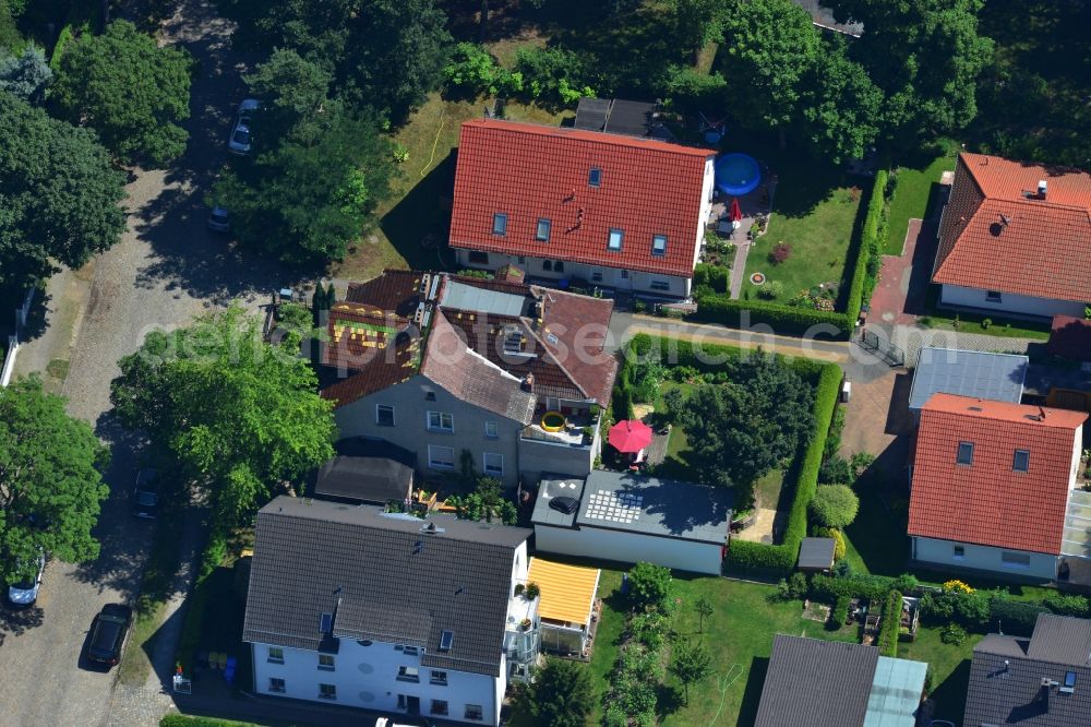 Aerial image Berlin Mahlsdorf - Multi-Family Home and Family House - settlement of Muellerstrasse in Berlin - Mahlsdorf