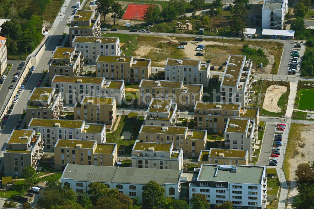 Aerial photograph Dresden - Multi-family house residential complex Alberstadt-Ost on Marienstrasse - Stauffenbergallee in the district of Albertstadt in Dresden in the federal state of Saxony, Germany