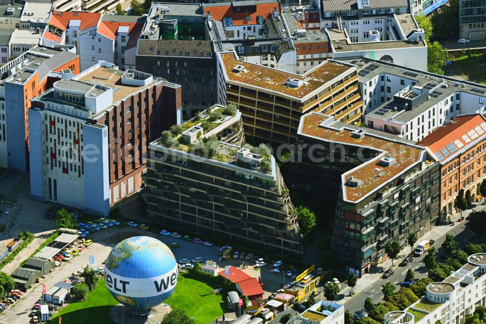 Aerial photograph Berlin - Construction site to build a new multi-family residential complex Charlie Livin of Trockland Management GmbH along the Zimmerstrasse and Mauerstrasse in the district Mitte in Berlin, Germany