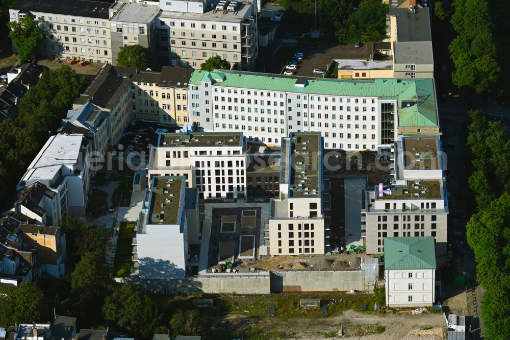 Bonn from above - Multi-family residential complex on Poppelsdorfer Allee - Prinz-Albert-Strasse - Heinrich-von-Kleist-Strasse - Bonner Talweg in the Suedstadt district of Bonn in the state of North Rhine-Westphalia, Germany