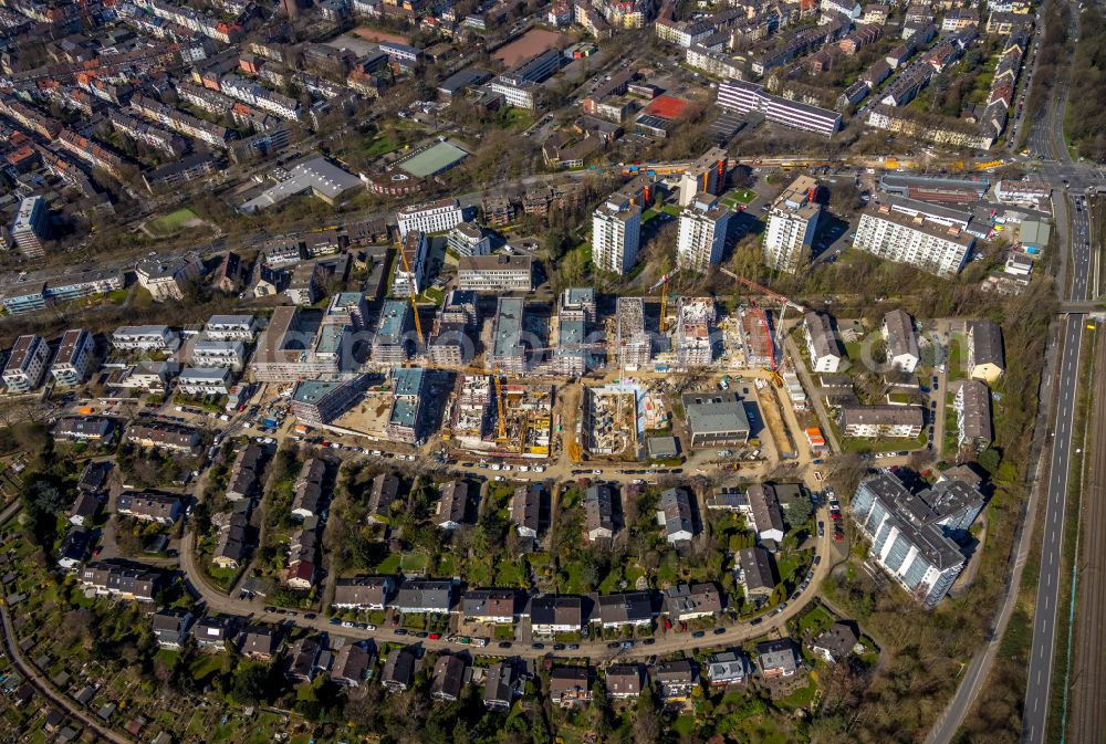 Essen from the bird's eye view: New multi-family residential complex Parc Dunant on Henri-Dunant-Strasse in the district Ruettenscheid in Essen at Ruhrgebiet in the state North Rhine-Westphalia, Germany