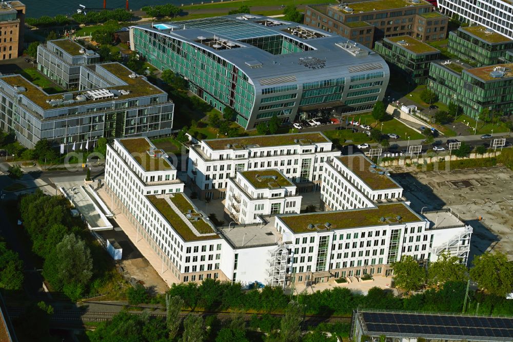 Aerial photograph Bonn - Multi-family residential complex Rhein-Palais-Bonner-Bogen on Joseph-Schumpeter-Allee in the Ramersdorf district of Bonn in the state of North Rhine-Westphalia, Germany