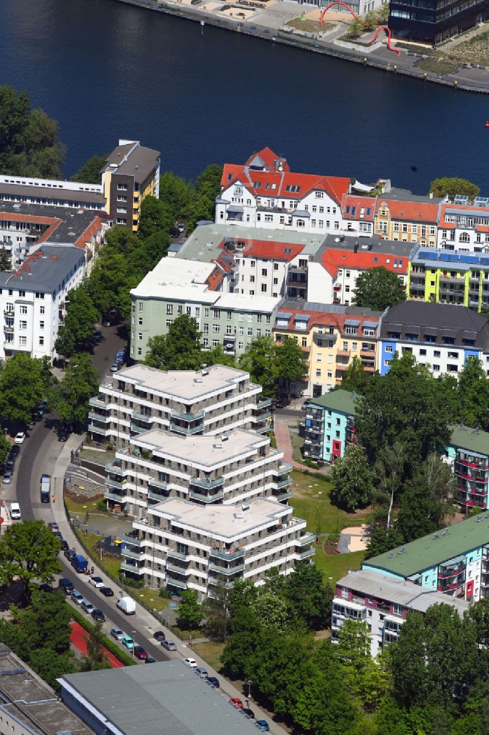 Berlin from the bird's eye view: New multi-family residential complex Rudower Strasse corner Koellnische Strasse in the district Schoeneweide in Berlin, Germany