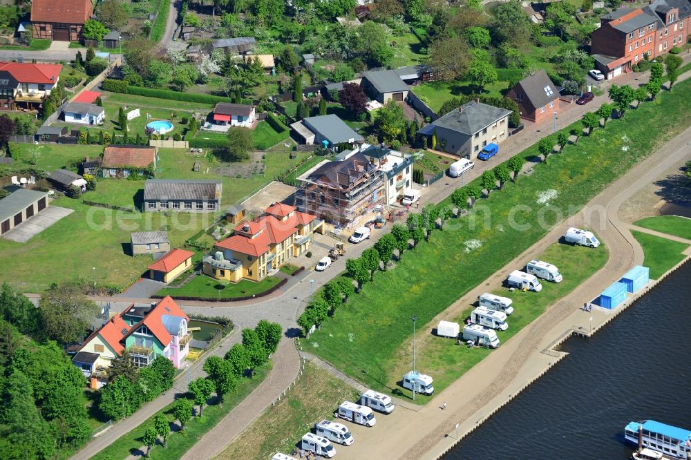 Wittenberge from above - Multi-family home - residential area on Nedwighafen on the banks of the Elbe in Wittenberg in Brandenburg