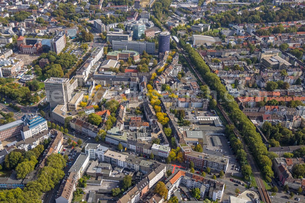 Dortmund from the bird's eye view: residential area of a multi-family house settlement on street Gutenbergstrasse in Dortmund at Ruhrgebiet in the state North Rhine-Westphalia, Germany