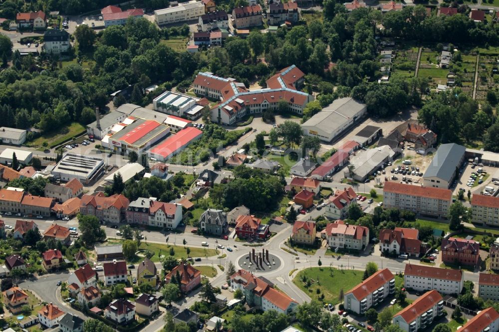 Aerial photograph Sondershausen - Residential area of a multi-family house settlement along the Erfurter Strasse in the district Bendeleben in Sondershausen in the state Thuringia, Germany