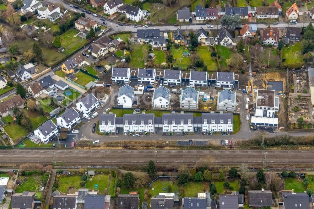 Unna from above - residential area of a multi-family house settlement along the Gadumerstrasse in Unna at Ruhrgebiet in the state North Rhine-Westphalia, Germany