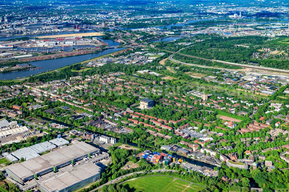 Hamburg from the bird's eye view: Residential area of a multi-family house settlement along the Georg-Wilhelm-Strasse in Hamburg, Germany