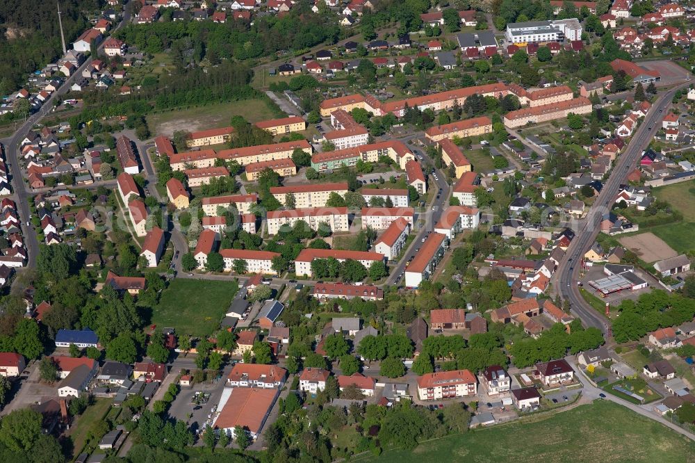 Premnitz from the bird's eye view: Residential area of a multi-family house settlement Ernst-Thaelmann-Strasse - Clara-Zetkin-Strasse - August-Bebel-Strasse in Premnitz in the state Brandenburg, Germany