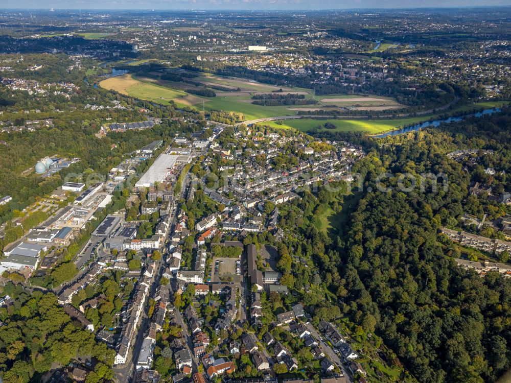 Aerial image Essen - Residential area of a multi-family house settlement on Gruenhof - Waldblick in the district Stadtwald in Essen at Ruhrgebiet in the state North Rhine-Westphalia, Germany