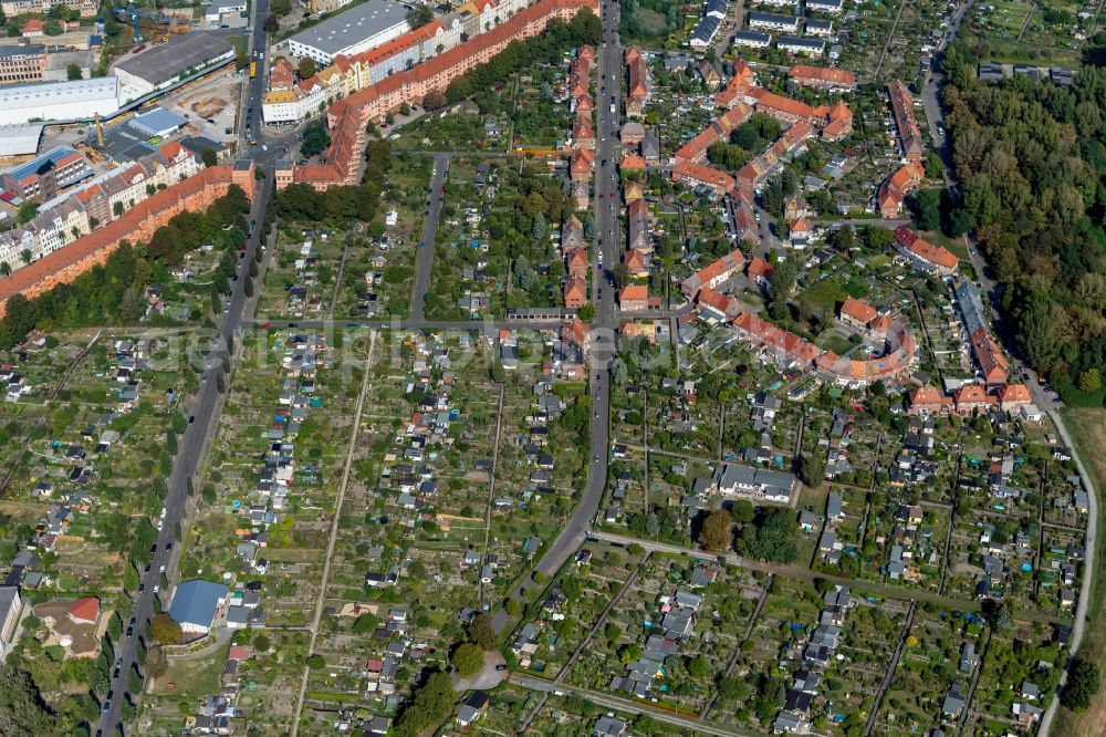 Aerial image Leipzig - Residential area of a??a??a multi-family housing estate and allotment garden on Beutstrasse in the district Mockau in Leipzig in the state Saxony, Germany