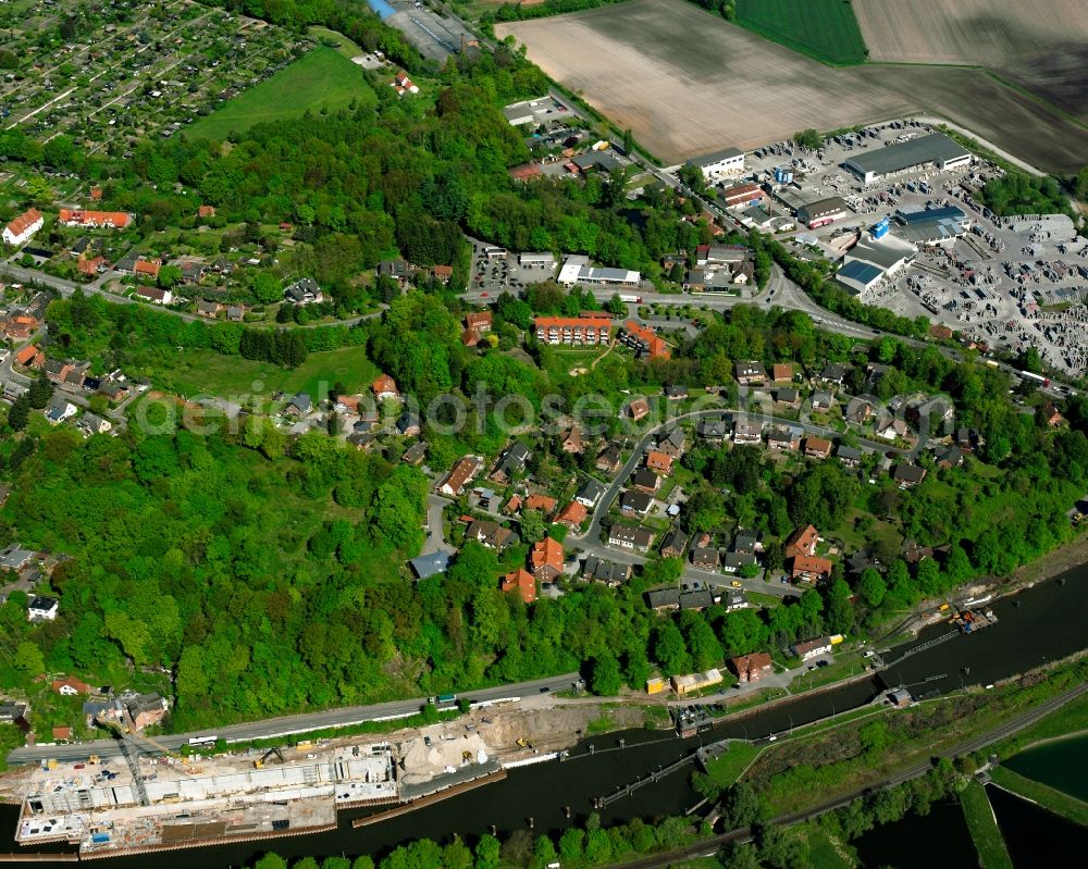 Aerial image Lauenburg/Elbe - Residential area of a multi-family house settlement in Lauenburg/Elbe in the state Schleswig-Holstein, Germany