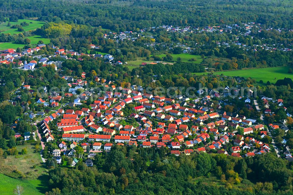 Aerial image Schildow - Residential area of a multi-family house settlement on Laerchensteig in Schildow in the state Brandenburg, Germany