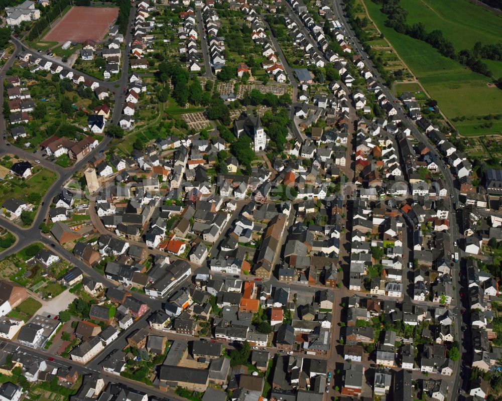 Niederbrechen from the bird's eye view: Residential area of a multi-family house settlement in Niederbrechen in the state Hesse, Germany