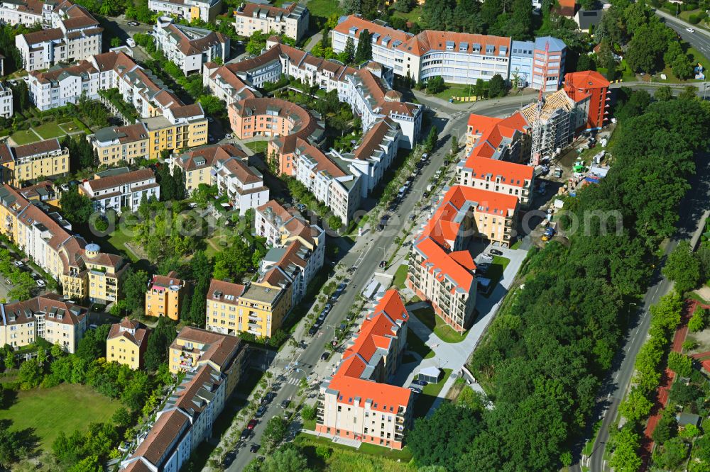 Potsdam from above - Residential area of a multi-family house settlement on street Ricarda-Huch-Strasse - Priesterweg in the district Kirchsteigfeld in Potsdam in the state Brandenburg, Germany