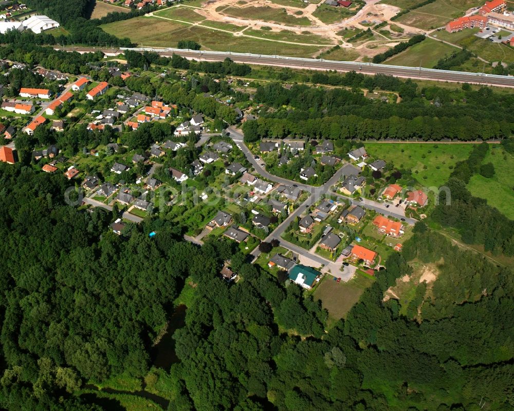 Pötrau from the bird's eye view: Residential area of a multi-family house settlement in Pötrau in the state Schleswig-Holstein, Germany