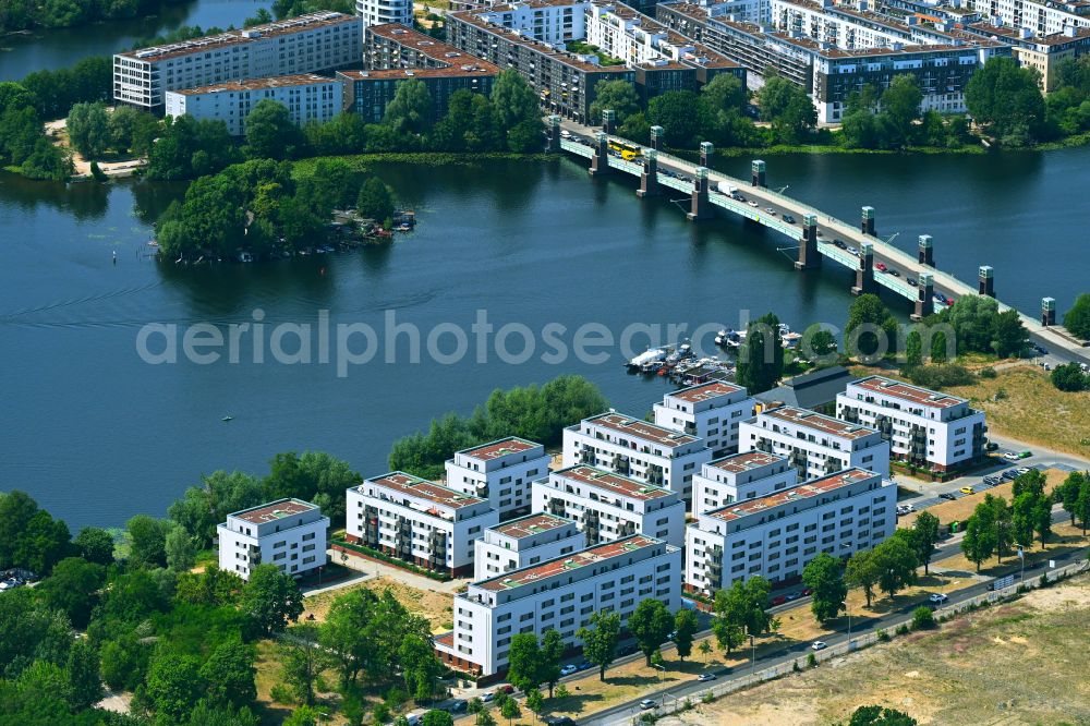 Aerial photograph Berlin - Multi-family housing development - new building Waterkant on Daumstrasse in the district Haselhorst in Berlin, Germany