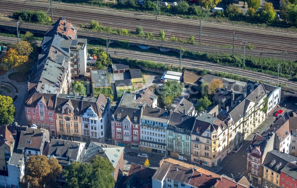 Aerial photograph Hagen - Residential area of a multi-family house settlement on Wehringhauser Strasse in Hagen in the state North Rhine-Westphalia, Germany