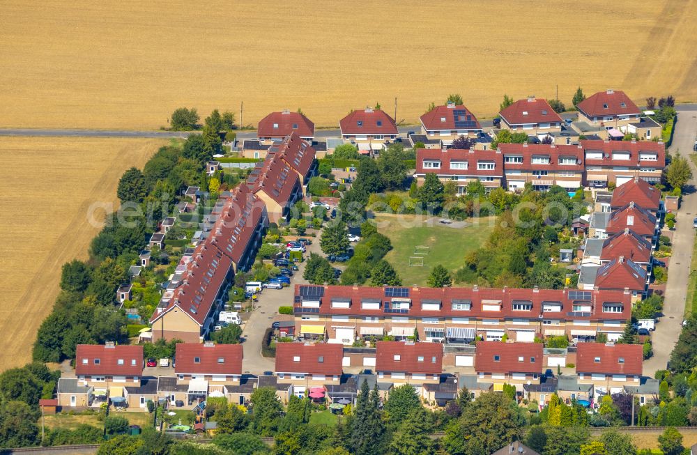 Aerial image Witten - Residential area of a multi-family house settlement on street Frackmannsfeld in Witten at Ruhrgebiet in the state North Rhine-Westphalia, Germany