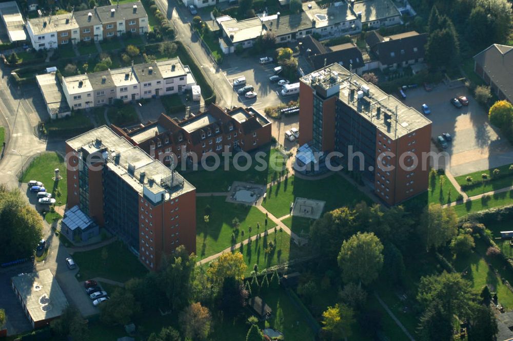 Bergkamen from above - Mehrfamilienhäuser im Wohnneubaugebiet der Unternehmensgruppe Markus Gerold an der Celler Straße 32-34 in 59192 Bergkamen.