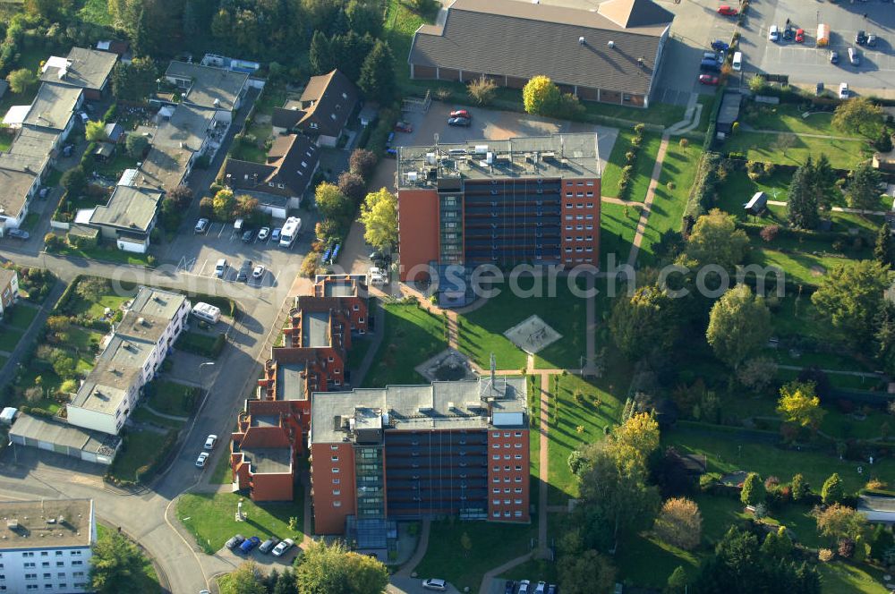 Bergkamen from the bird's eye view: Mehrfamilienhäuser im Wohnneubaugebiet der Unternehmensgruppe Markus Gerold an der Celler Straße 32-34 in 59192 Bergkamen.