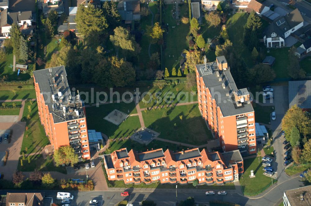 Bergkamen from above - Mehrfamilienhäuser im Wohnneubaugebiet der Unternehmensgruppe Markus Gerold an der Celler Straße 32-34 in 59192 Bergkamen.