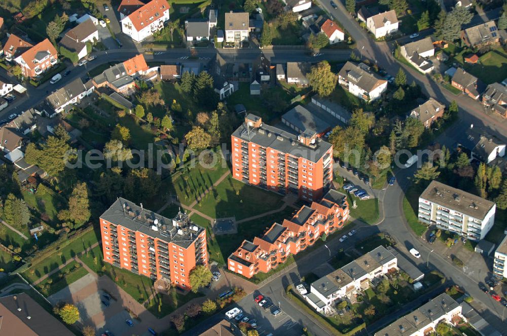 Bergkamen from above - Mehrfamilienhäuser im Wohnneubaugebiet der Unternehmensgruppe Markus Gerold an der Celler Straße 32-34 in 59192 Bergkamen.