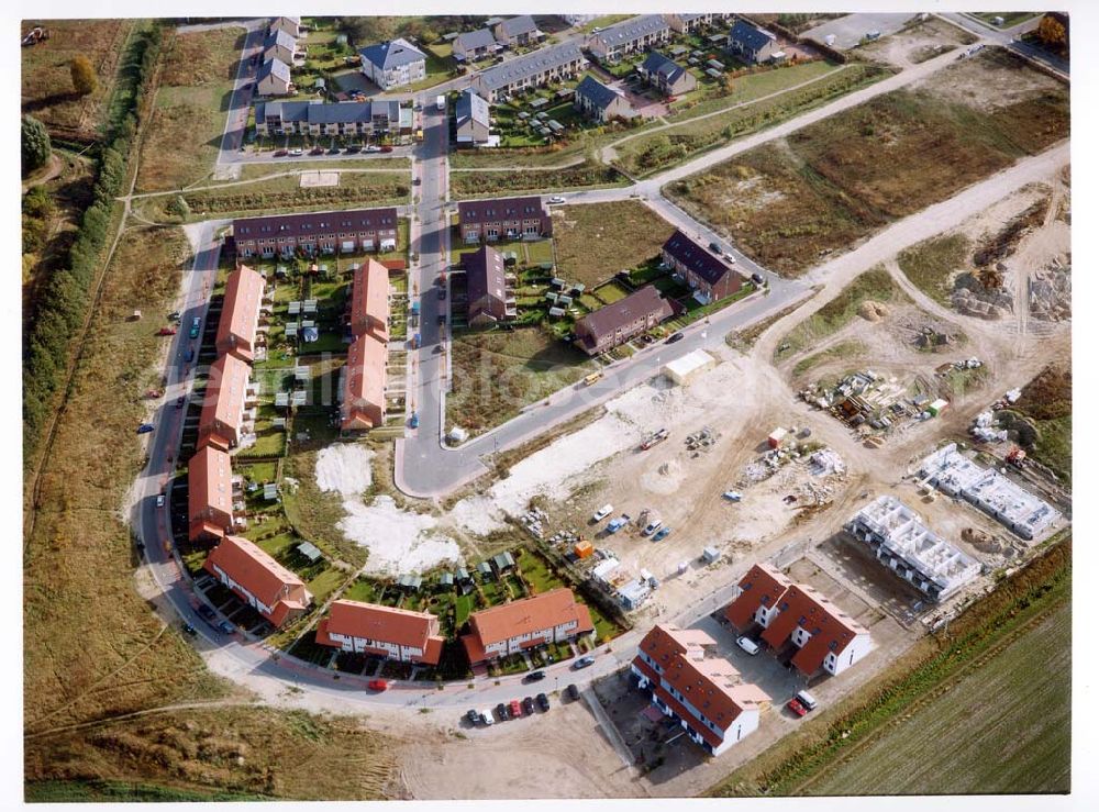 Aerial image Dallgow - Mehrfamilienwohnhausneubau der CONTENT BERLIN Bauträger GmbH an der Triftstraße in 14624 Dallgow.