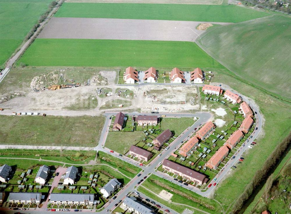 Aerial photograph Dallgow - Mehrfamilienwohnhausneubau der MÜBAU an der Triftstraße in 14624 Dallgow.