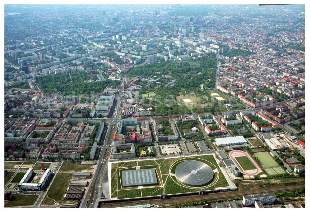 Berlin - Prenzlauer-Berg from the bird's eye view: Fertiggestelltes Velodrom an der Landsberger Allee in Berlin-Prenzlauer Berg. Errichtet durch die OSB-Sportstättenbau i.L.. Betreiber: Velomax Berlin Hallenbetriebs GmbH, Am Falkplatzm,10437 Berlin, Tel.: (0 30) 44 30 45 Fax: (0 30) 44 30 47 09, info@velomax.de