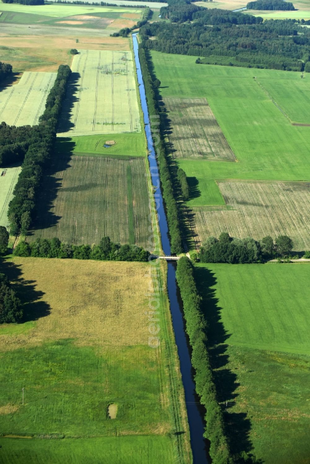 Aerial image Grebs-Niendorf - Irrigation and Melioration- channels on agricultural fields in Grebs-Niendorf in the state Mecklenburg - Western Pomerania