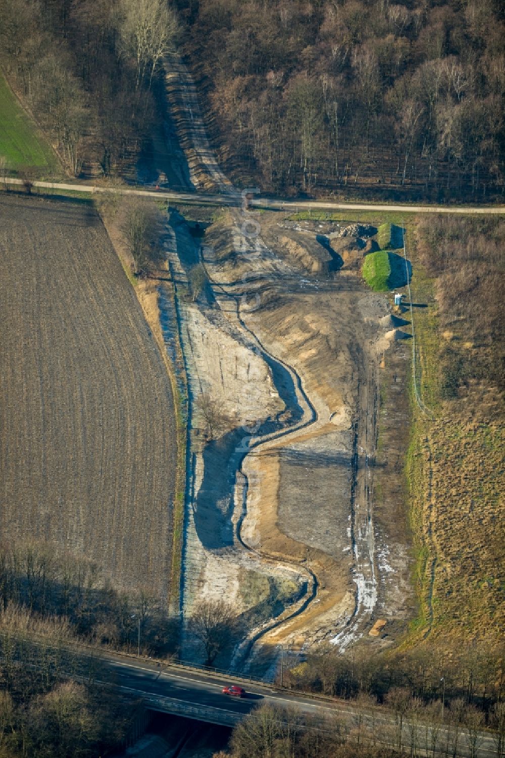 Dortmund from the bird's eye view: Irrigation and Melioration- channel of Kirchderner Graben on agricultural fields in the district Kirchderne in Dortmund in the state North Rhine-Westphalia, Germany