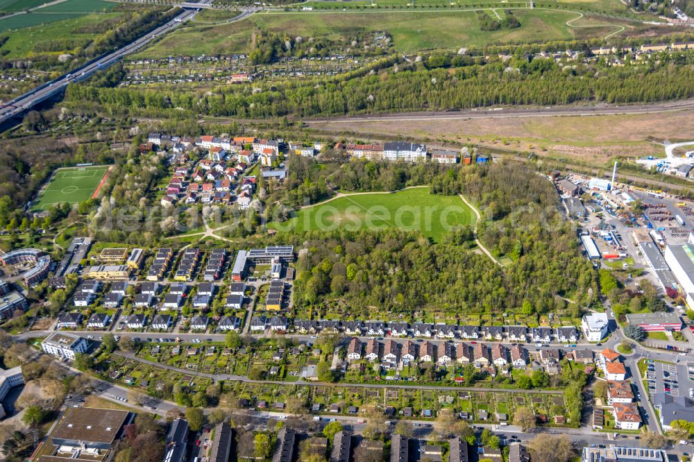 Aerial image Dortmund - People recover in the Park of Tremoniapark in Dortmund at Ruhrgebiet in the state North Rhine-Westphalia, Germany