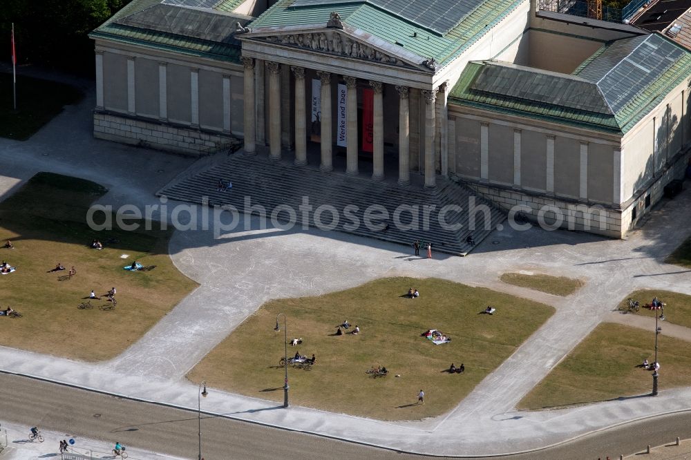 München from above - People on the grass in front of the Museum building ensemble Glyptothek in Munich in the state Bavaria, Germany