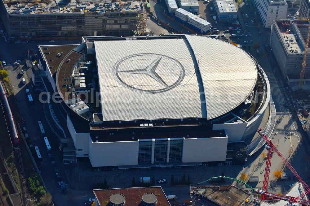 Aerial image Berlin - Arena Mercedes-Benz-Arena on Friedrichshain part of Berlin. The former O2 World - now Mercedes-Benz-Arena - is located in the Anschutz Areal, a business and office space on the riverbank