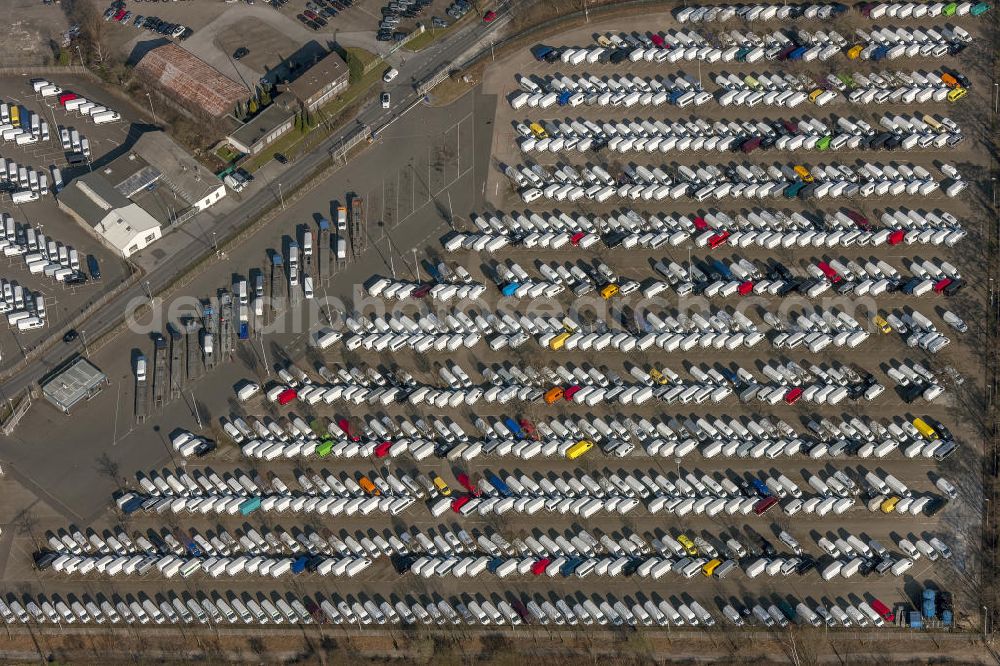 Düsseldorf from above - The shelves at the plant site extradition of the Mercedes-Benz - Sprinter production in Düssseldorf. Because of the continuing high demand for Mercedes-Benz will increase production capacity for the sprinters