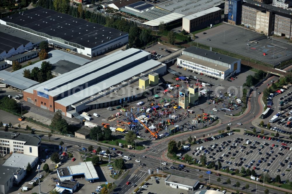 Aerial image Chemnitz - Exhibition grounds of the Chemnitz Arena with parking space and exhibition area at Messeplatz in Chemnitz in Saxony