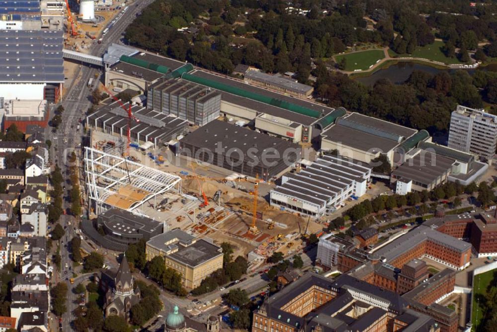 Aerial photograph Hamburg - Hamburg 13.09.200 Blick auf das Messegelände Hamburg in der Karolinenstraße.