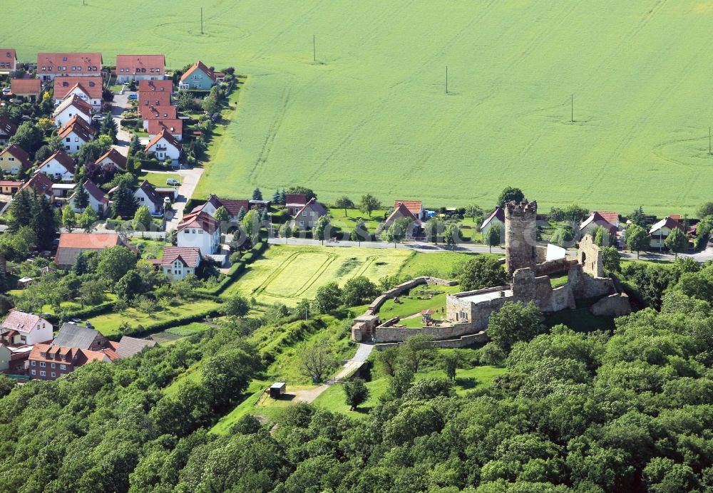 Mühlberg from above - On the spur of Muehlberg Leite Castle in Thuringia is dominated by the early medieval Muehlburg. She is the oldest of the three of a kind referred Castle group. The castle now houses a museum. The castle tower serves as a lookout