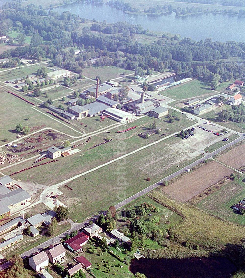 Mildenberg / Brandenburg from the bird's eye view: Mildenberg / Brandenburg Blick auf Ziegeleipark Gesellschaft für Museum und Touristik Mildenberg mbH Ziegelei 10 16775 Mildenberg info@ziegeleipark.de Tel: 03307/310410 Fax: 03307/310411