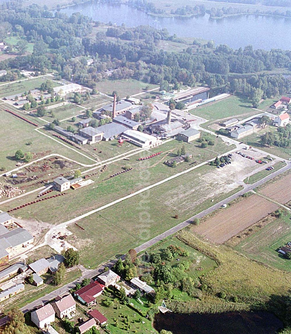 Aerial photograph Mildenberg / Brandenburg - Mildenberg / Brandenburg Blick auf Ziegeleipark Gesellschaft für Museum und Touristik Mildenberg mbH Ziegelei 10 16775 Mildenberg info@ziegeleipark.de Tel: 03307/310410 Fax: 03307/310411