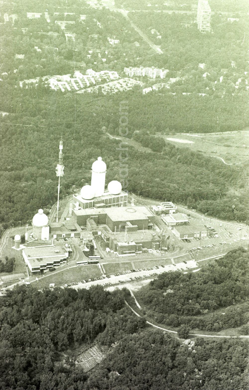 Aerial image Berlin - Former military interception and radar system on the Teufelsberg in Berlin - Charlottenburg