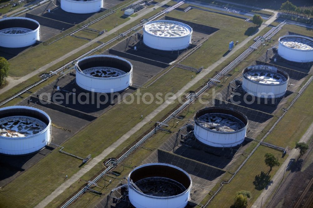 Seefeld from above - Mineral oil - high storage tanks for gasoline and diesel fuels in Seefeld in Brandenburg