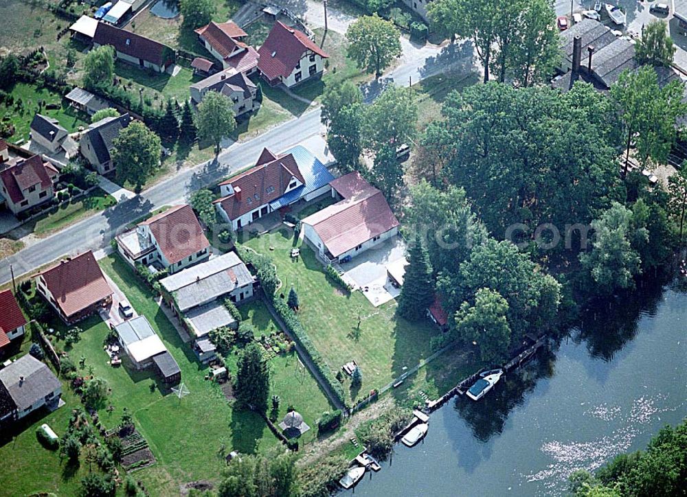 Aerial photograph Mirow / Mecklenburg-Vorpommern - Mirow / Mecklenburg-Vorpommern Sitz der Firma K&S Industrieservice GmbH an der Lärzer Straße 7 in 17252 Mirow. Tel.: 039833-20101, Fax.: ...20102 16.09.2003