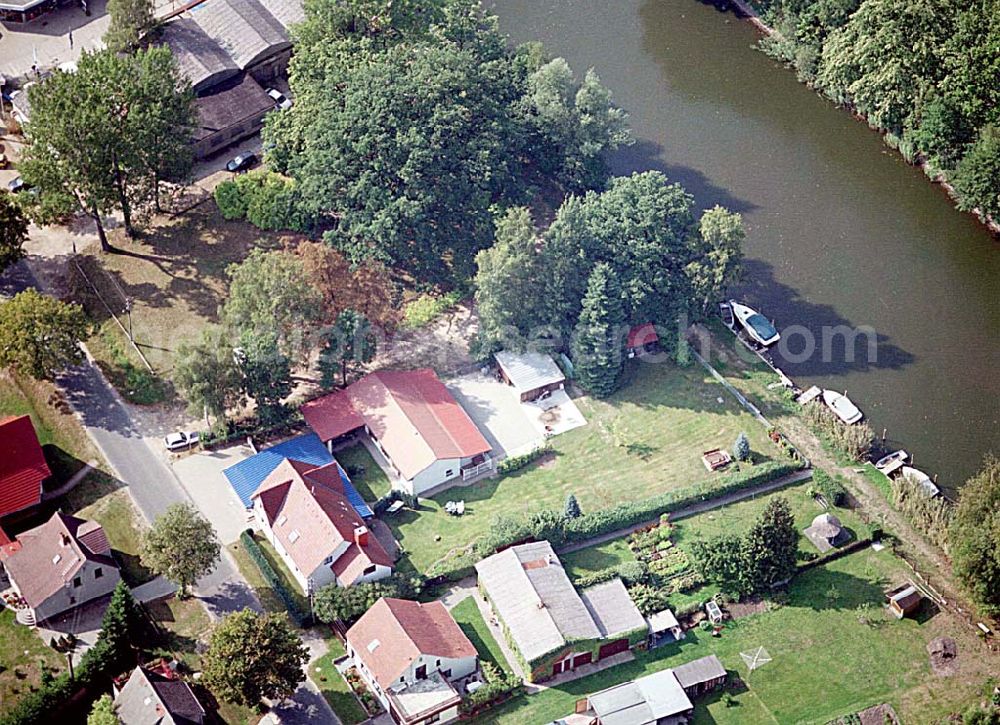 Mirow / Mecklenburg-Vorpommern from the bird's eye view: Mirow / Mecklenburg-Vorpommern Sitz der Firma K&S Industrieservice GmbH an der Lärzer Straße 7 in 17252 Mirow. Tel.: 039833-20101, Fax.: ...20102 16.09.2003