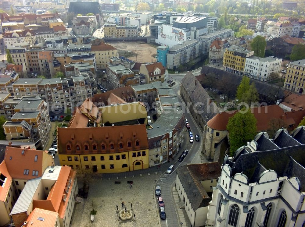 Aerial photograph Halle / Saale - Mixed development of old and new residential buildings in the old town of Halle in Saxony-Anhalt