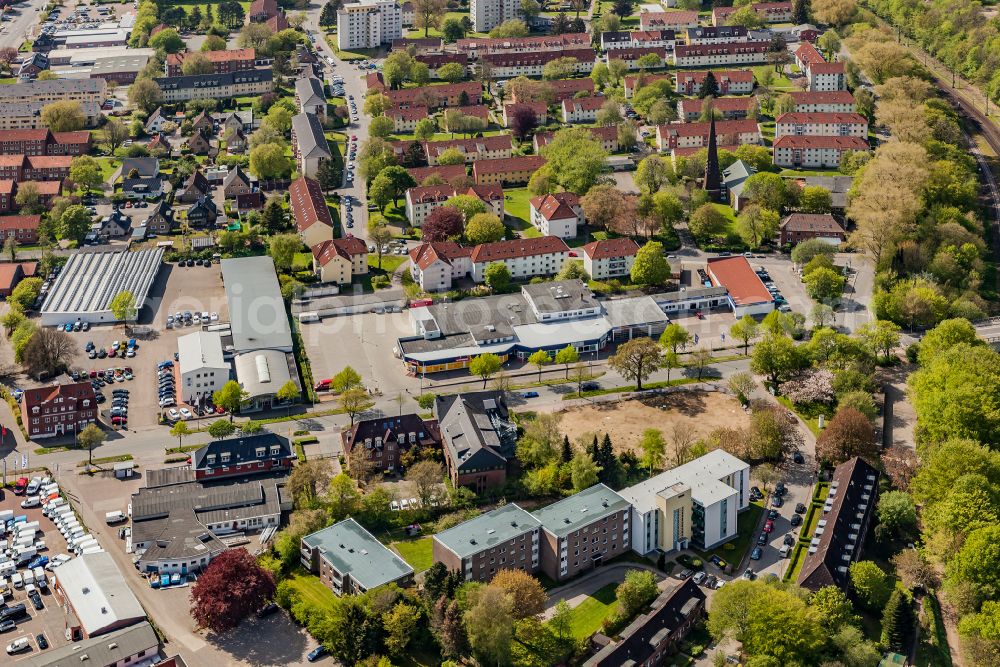 Flensburg from the bird's eye view: Mixed development of residential and commercial areas in Flensburg in the state Schleswig-Holstein, Germany