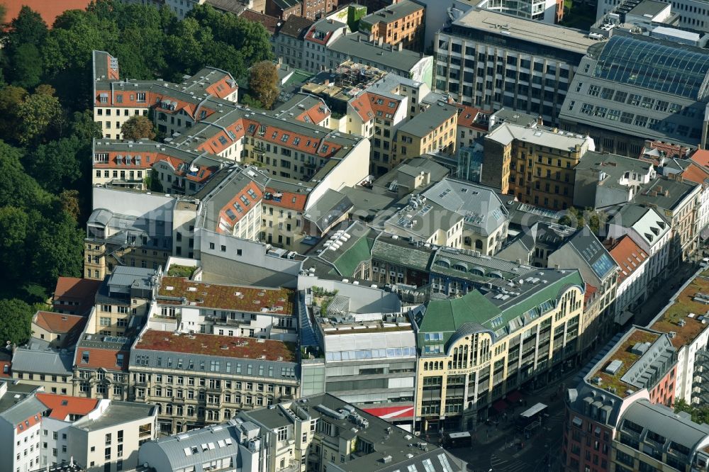 Berlin from above - Mixing of residential and commercial settlements Hackeschen Hoefe of PentaNex GmbH in the district Mitte in Berlin, Germany